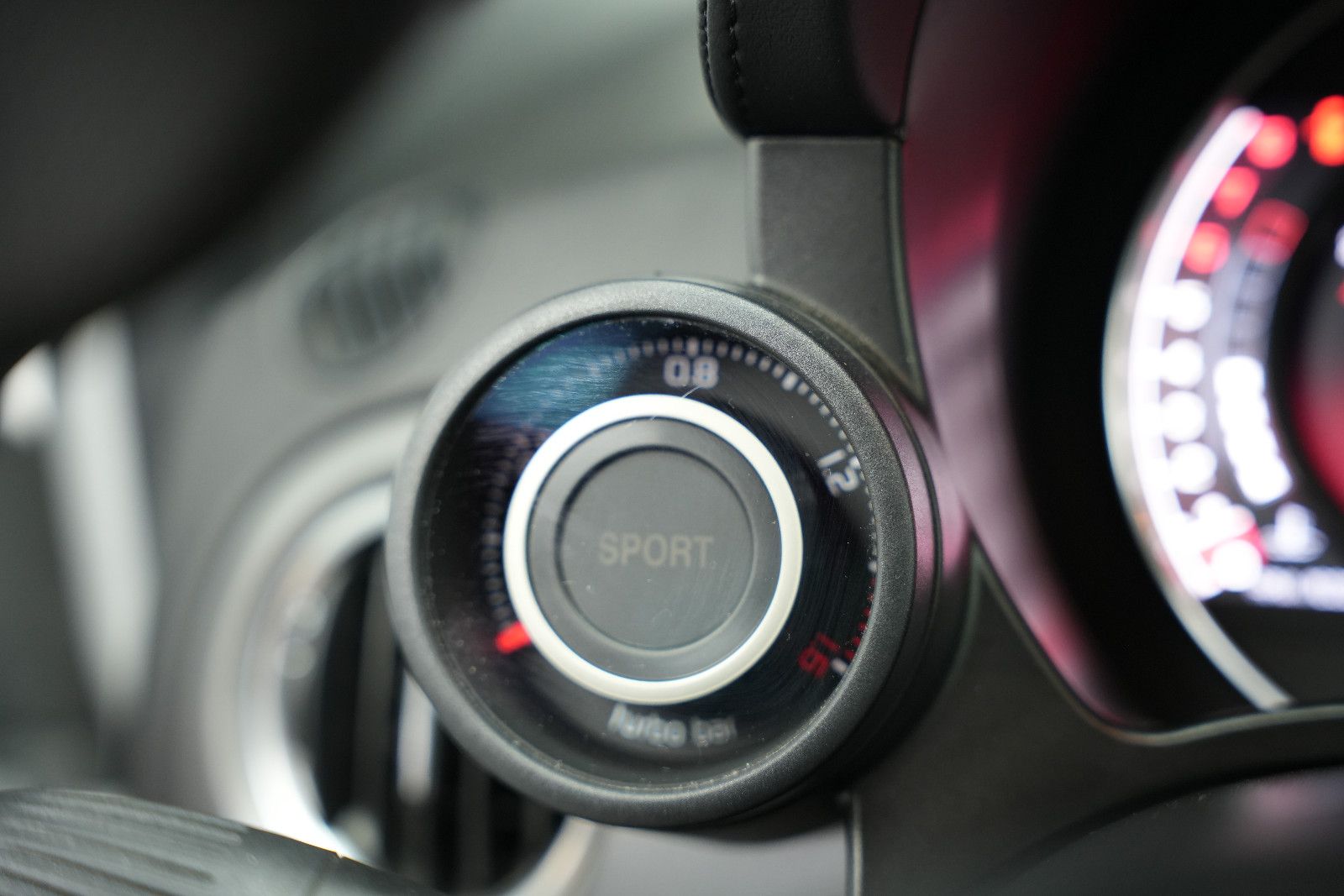 Fahrzeugabbildung Fiat Abarth 500 595 *BeatsAudio*SportsitzeAbarth*PDC*