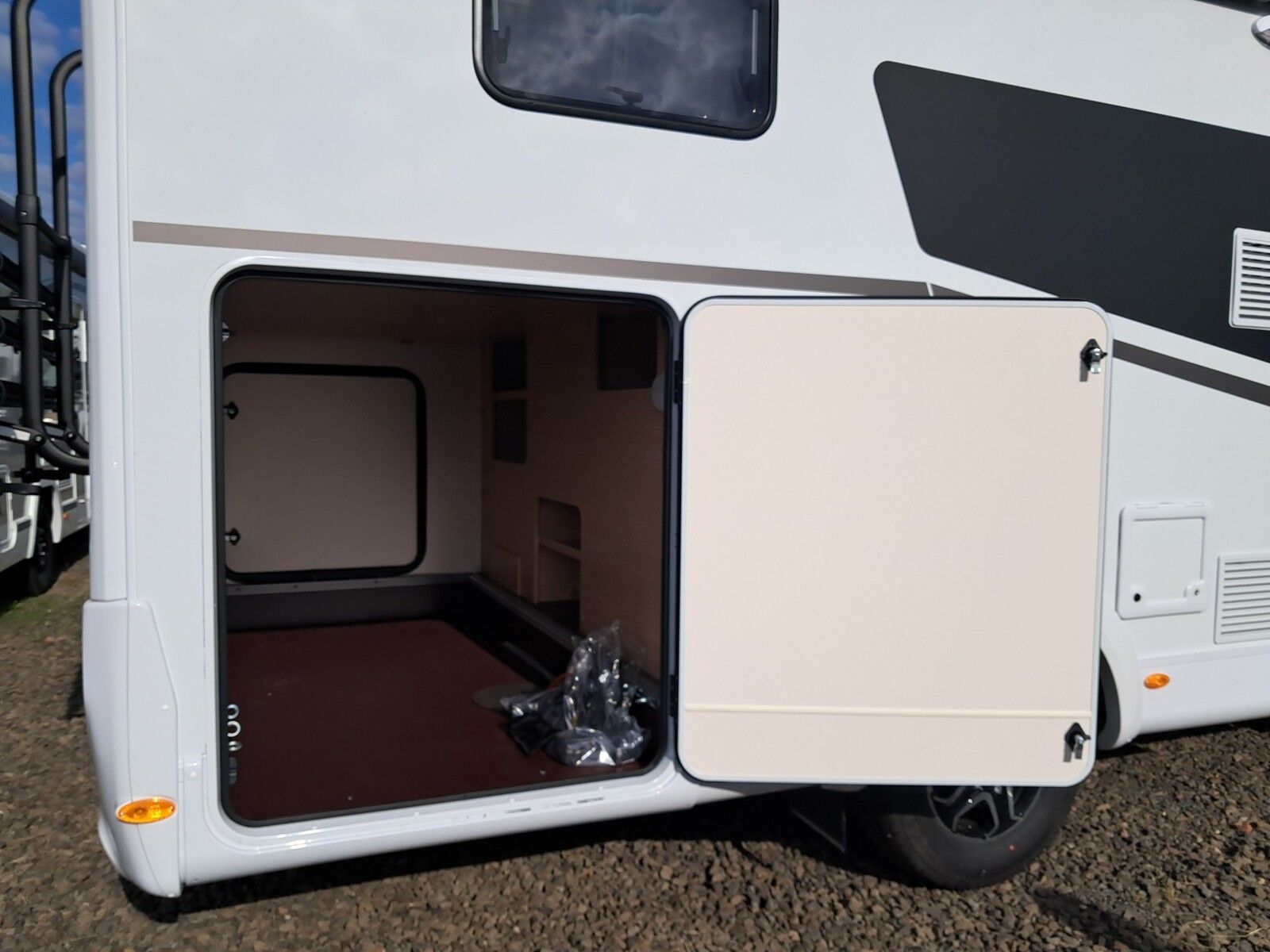 Fahrzeugabbildung Sunlight Adventure T 67S Fußb.Heizung.Autom.