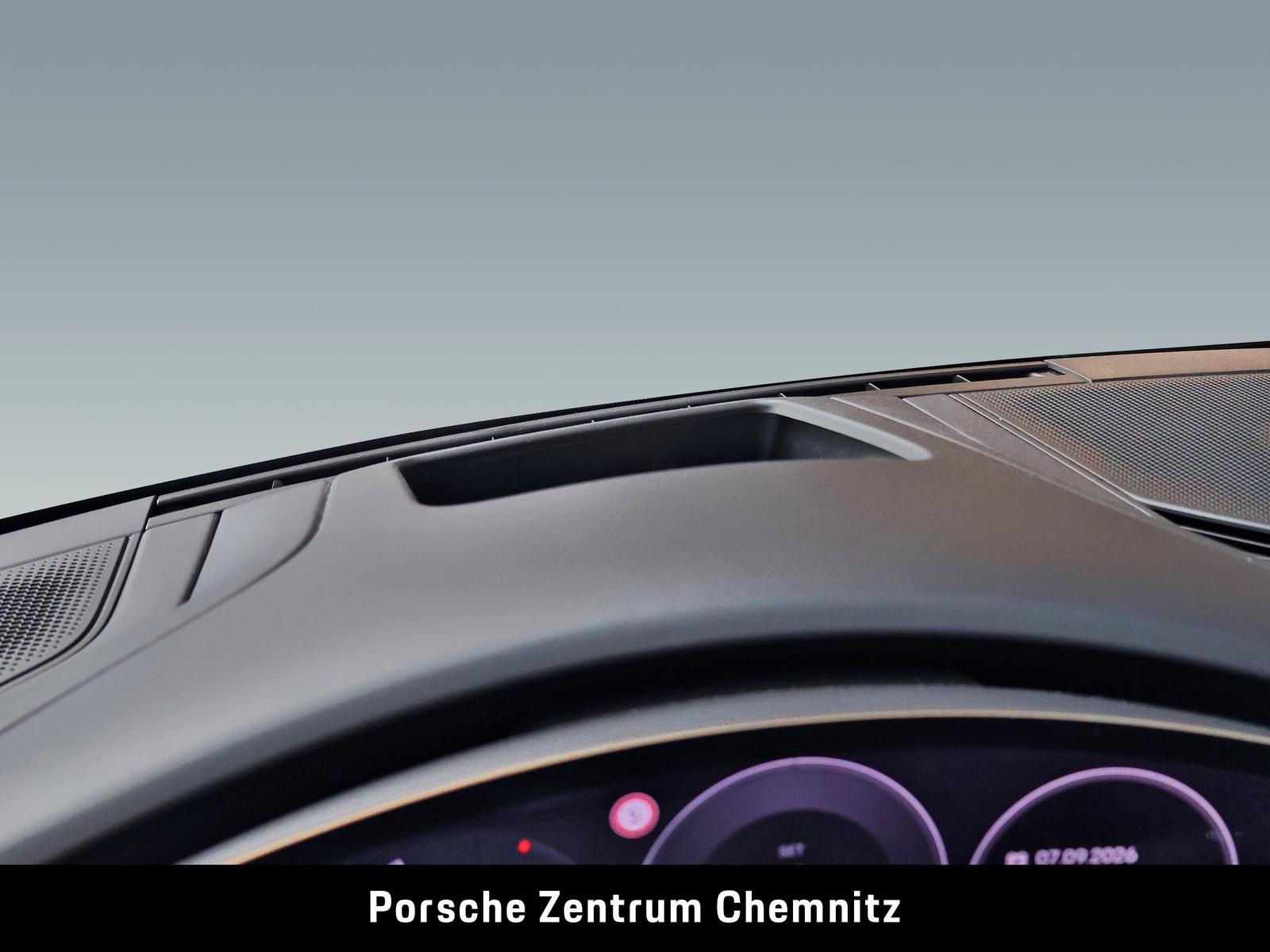 Porsche Taycan GTS HA-Lenkung;Massage;HD-Matrix;Head-Up