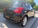 Suzuki Swift Automatik Navi TÜV/ServiceNeuGarantie 1.HD - Suzuki Swift: Schwarz