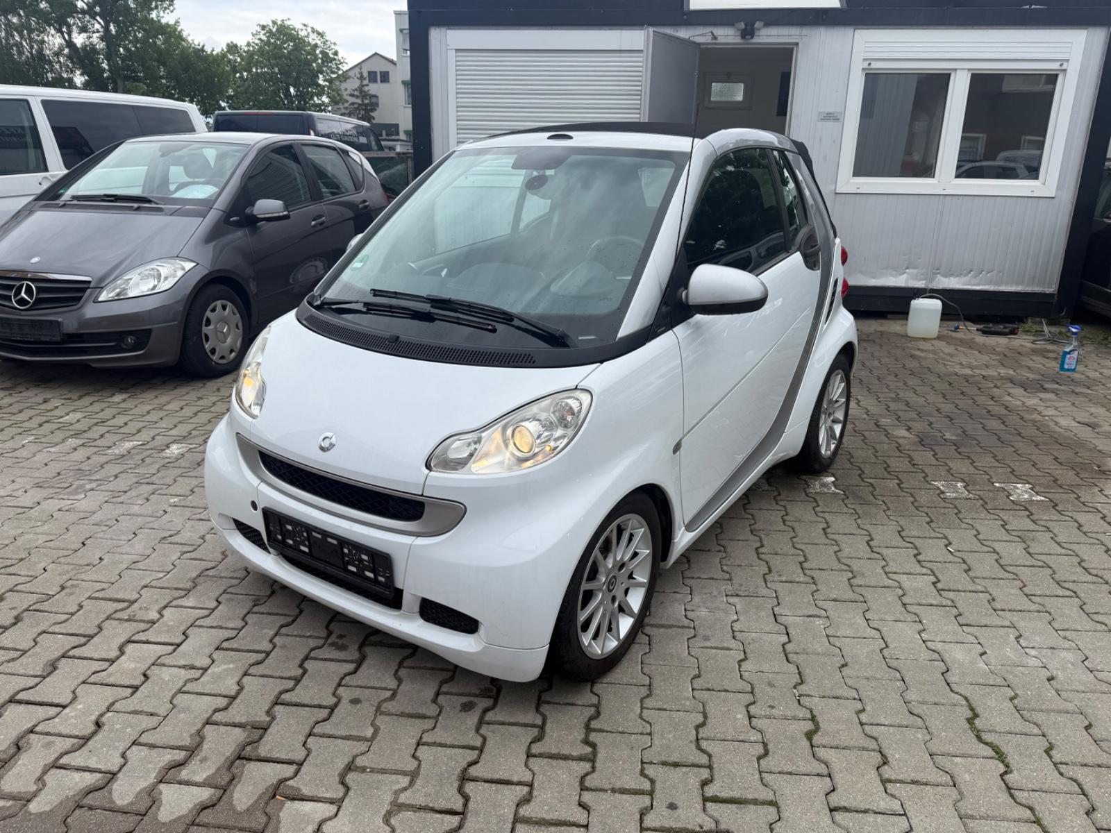 Smart ForTwo fortwo cabrio Basis 62 kW SERVO