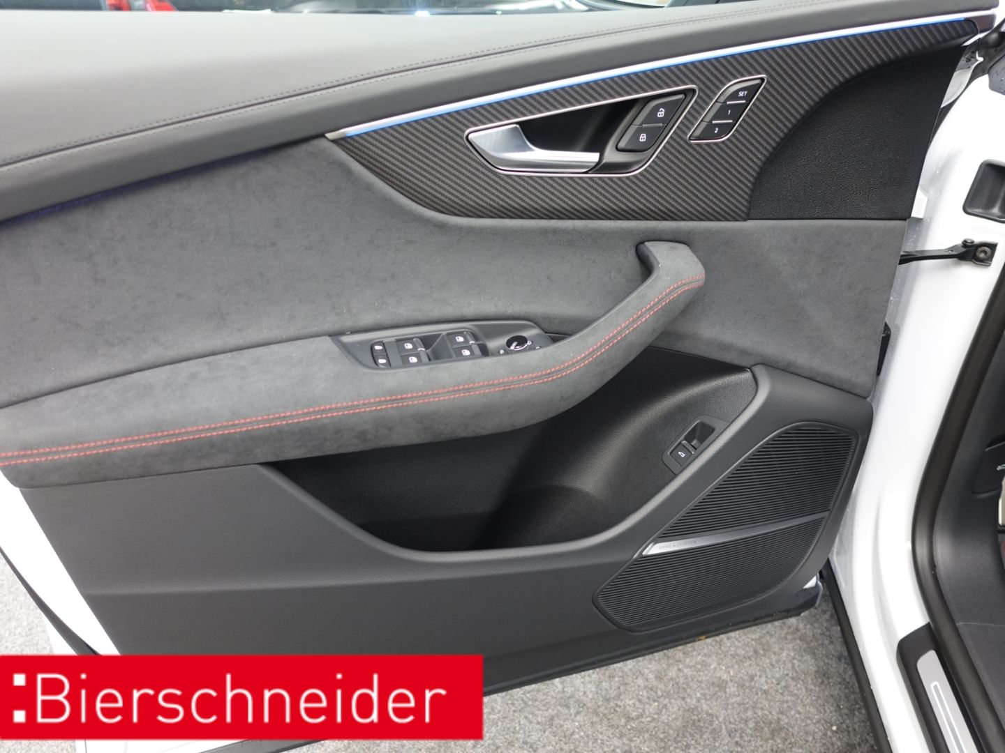 Audi RSQ8 - Bild 18