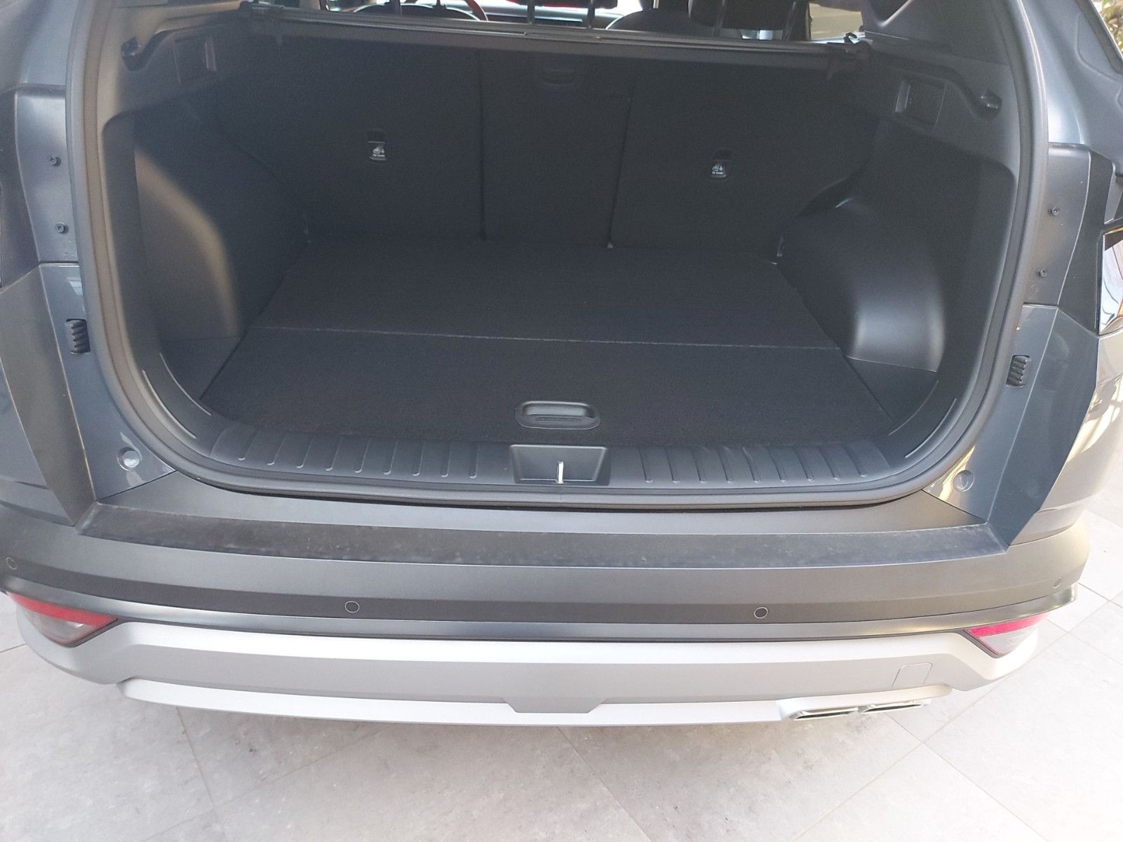 Fahrzeugabbildung Hyundai Tucson 150 PS DCT Trend 2WD