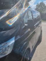 Ford Transit Custom - schwarze Ford Transit Custom