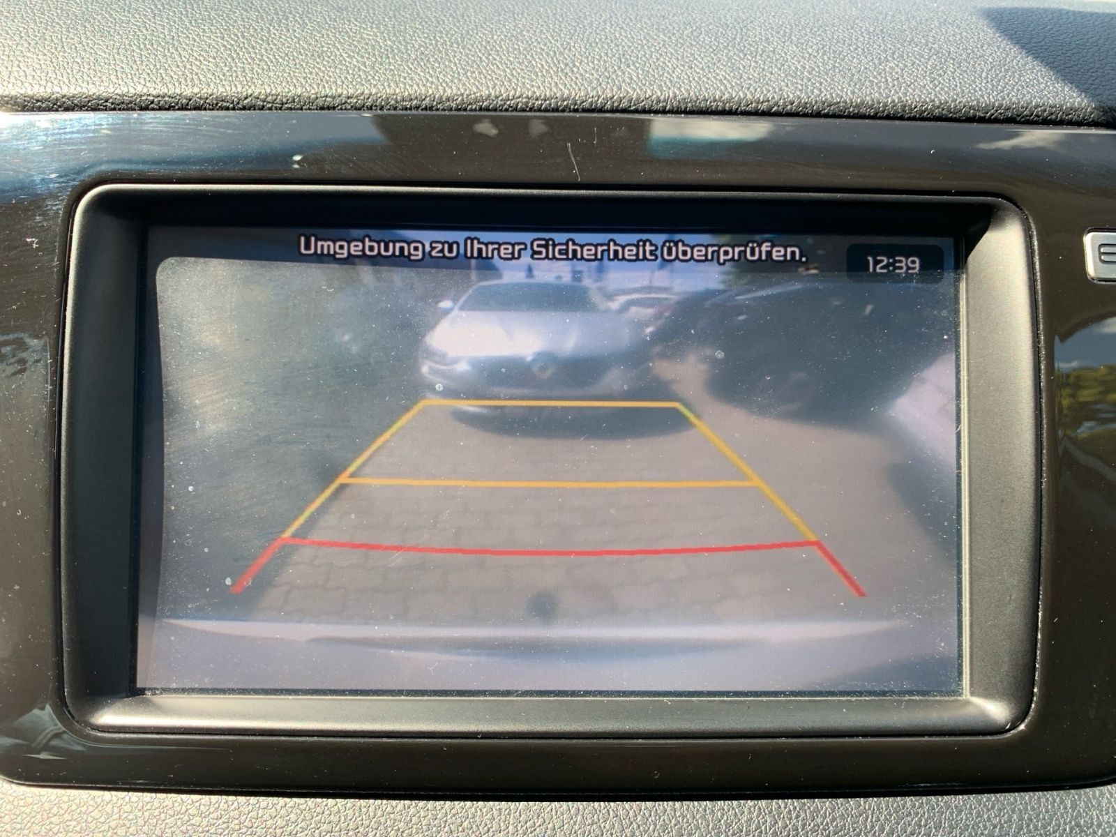 Fahrzeugabbildung Kia Niro 1.6 Hybrid Spririt AHK Leder Navi 1Hd