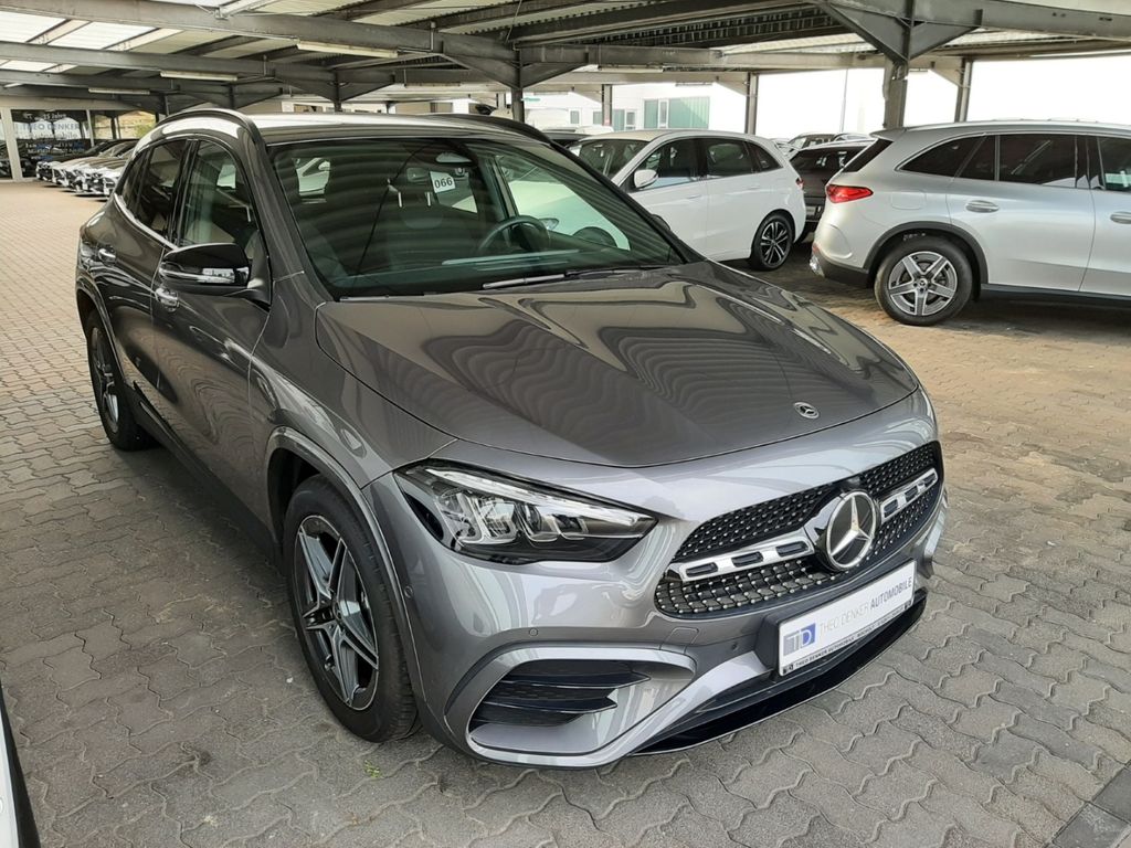 Image of Mercedes-Benz GLA 200