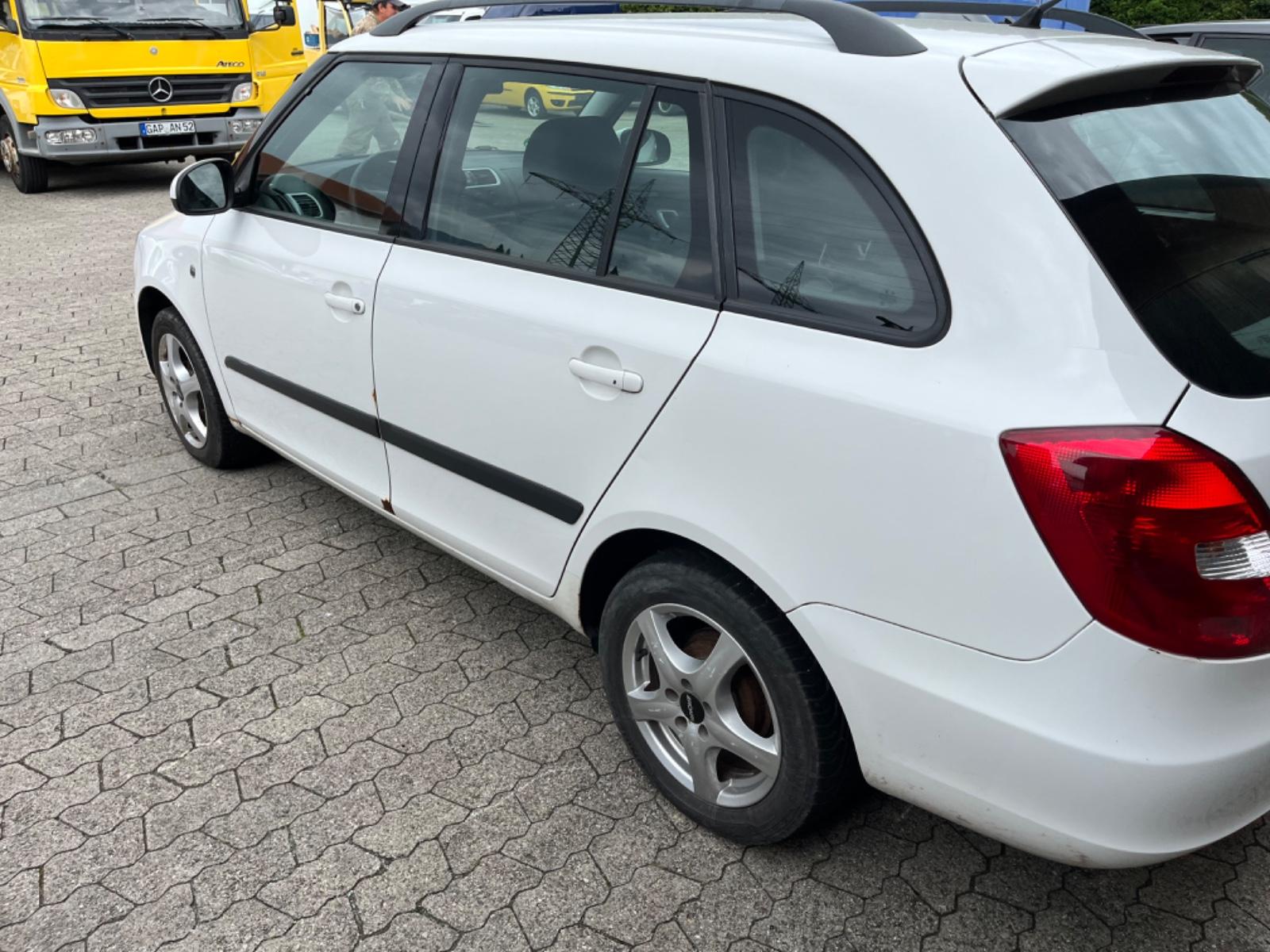 Skoda Fabia 2008 — photo 6