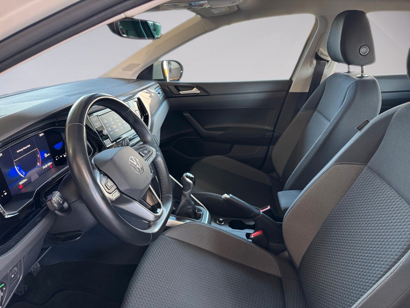 Fahrzeugabbildung Volkswagen Taigo Life 1.0 TSI