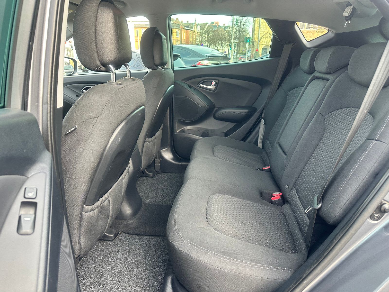 Fahrzeugabbildung Hyundai ix35 COMFORT 2WD*AHK*