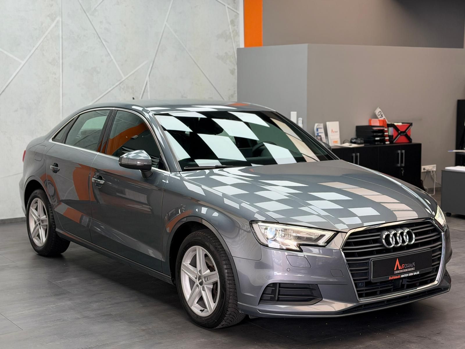 Audi A3 30 TDI basis 1.6 TDI|PDC|KLIMA|SHZG|NAVI|LM imagem 3