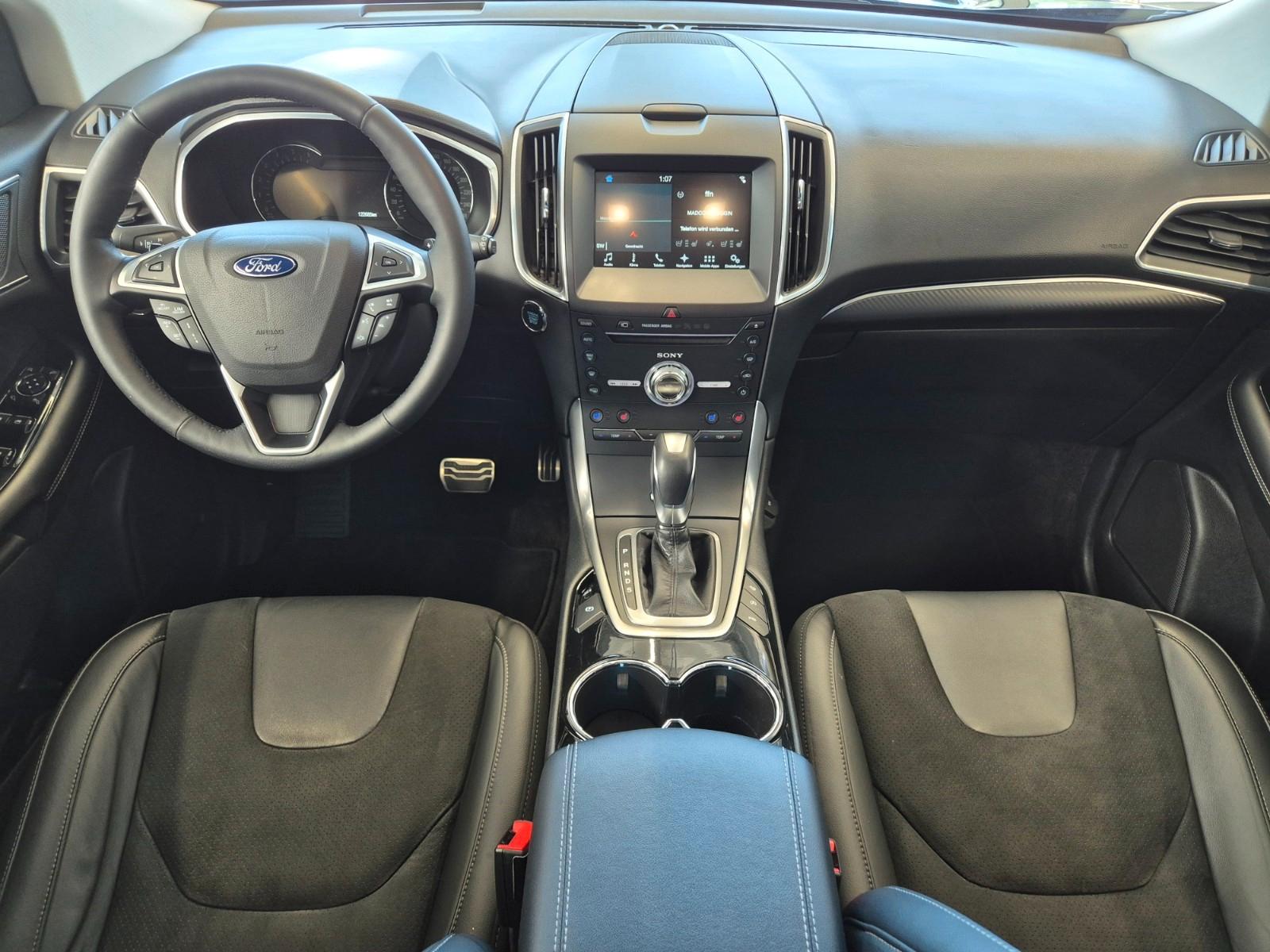 Ford EDGE SPORT 4x4 NAVI LED SITZ+STANDHZ PANO 1HAND