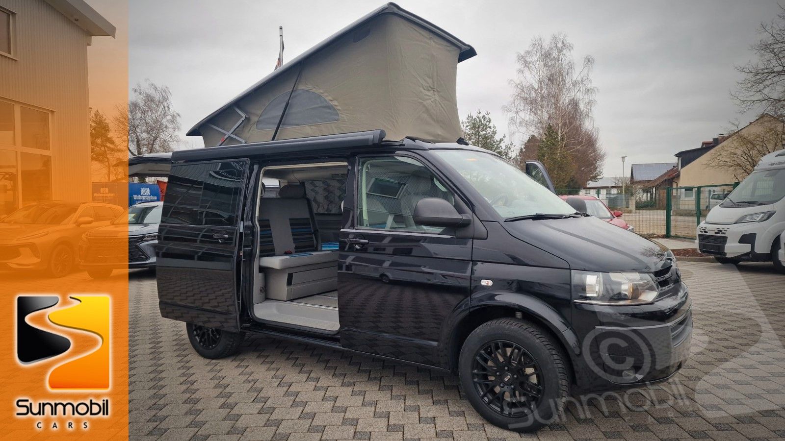 Fahrzeugabbildung Volkswagen T5 Beach Bulli CamperVan Aufstelldach