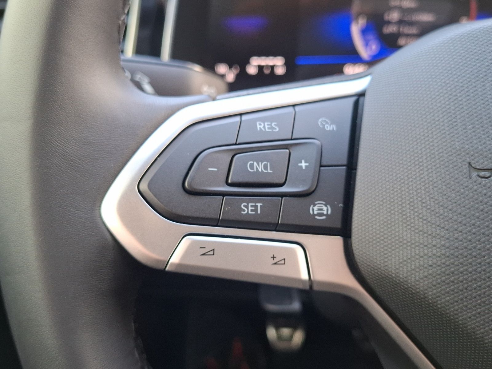 Fahrzeugabbildung Volkswagen Taigo TSI R-Line Black-Style IQ.Light SHZ Kamera