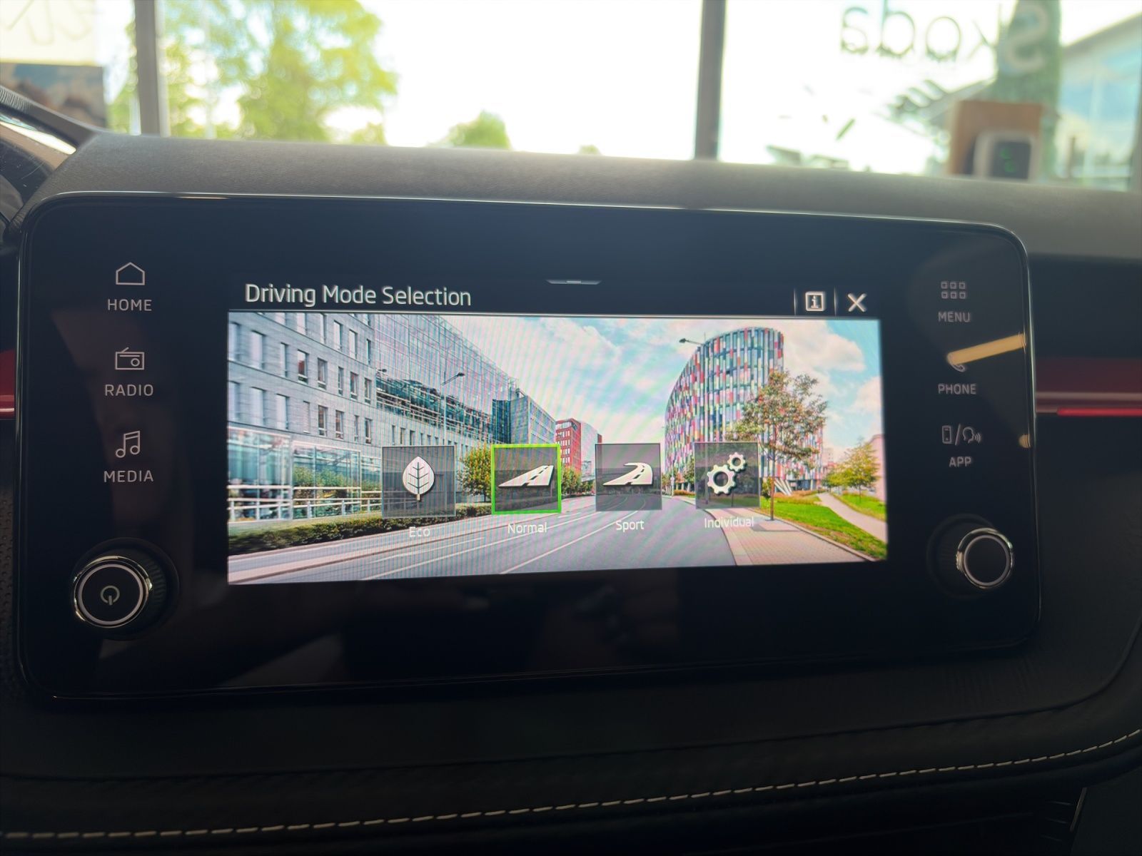 Fahrzeugabbildung SKODA Fabia Monte Carlo 1.5 TSI DSG LED ACC
