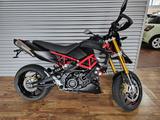 Aprilia Dorsoduro 900 - APRILIA DORSODURO