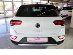 Fahrzeugabbildung Volkswagen T-Roc Life,Top-Ausstattung ,Wie Neu