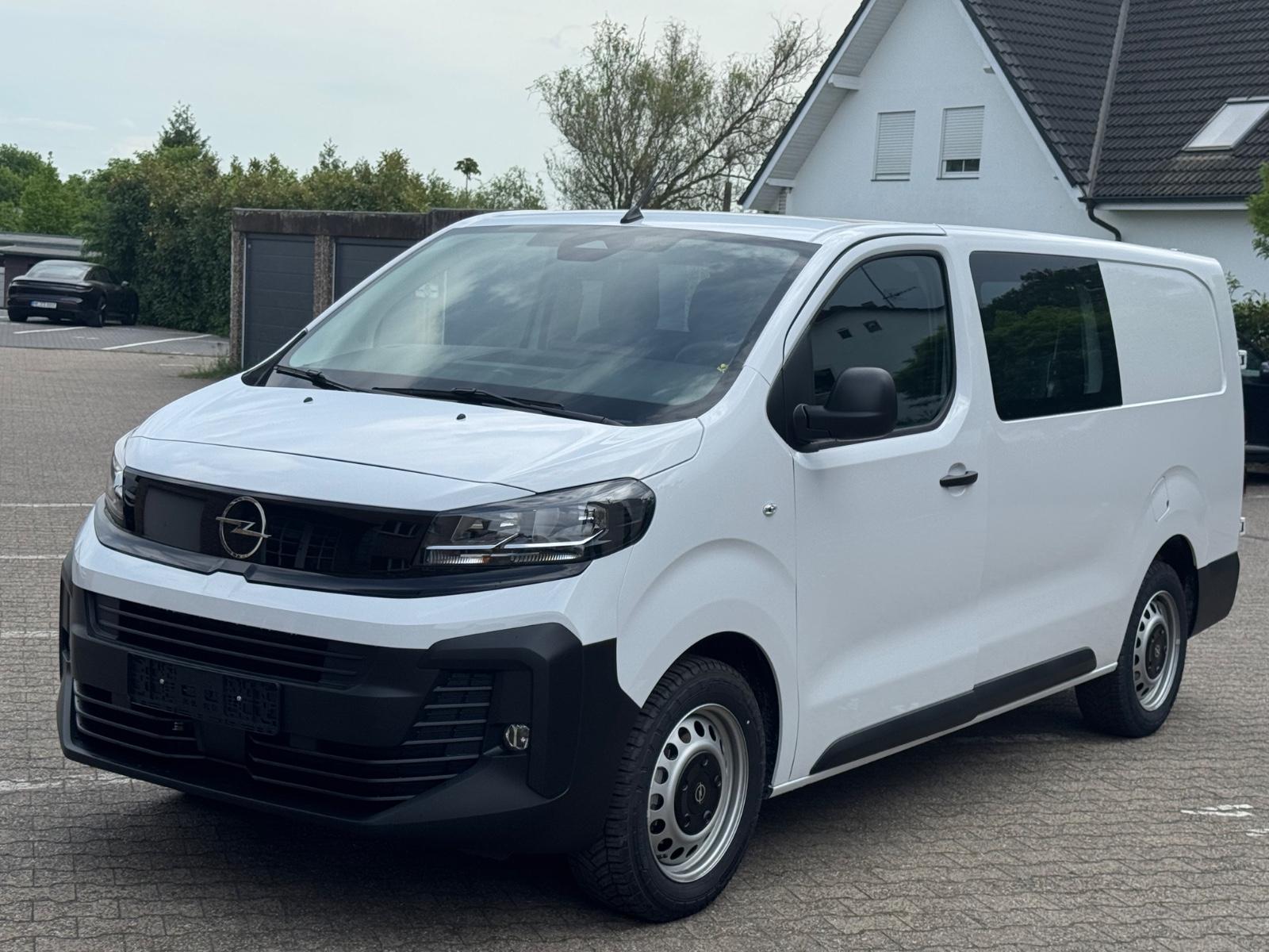 Opel Vivaro Flex Space AHK/HolzBoden