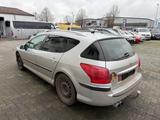 Peugeot 407 SW Platinum=Automatik-Leder-Panno-Navi= - Peugeot 407 Platinum mit Benzin-Antrieb