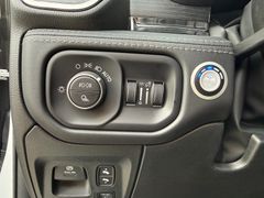 Fahrzeugabbildung Dodge RAM 1500 Limited Night GRAIL Klappe 12x22  V8  !