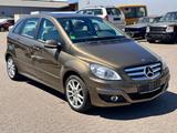 Mercedes-Benz B 200 136PS Pano  Klima  Navi  Xenon  Teilleder - Mercedes-Benz B 200 in Bonn