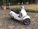 Vespa GTS Super 300 - VESPA MOFA