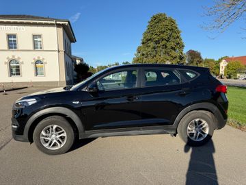 Hyundai TUCSON - 4