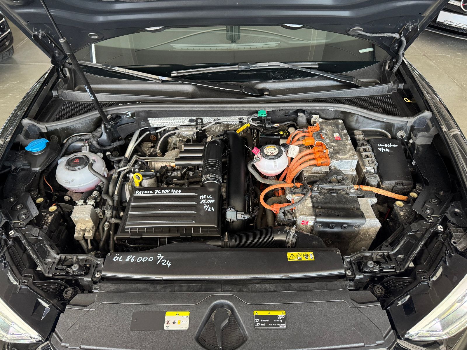 Fahrzeugabbildung Audi Q3 45 TFSI e S-TRONIC S-LINE ACC VIRTUAL LED KAM