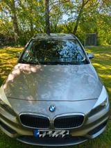 BMW 218 Gran Tourer 218i PANO+NAVI+PDC+8 BEREI. +TÜV - BMW 218 Gran Tourer von privat