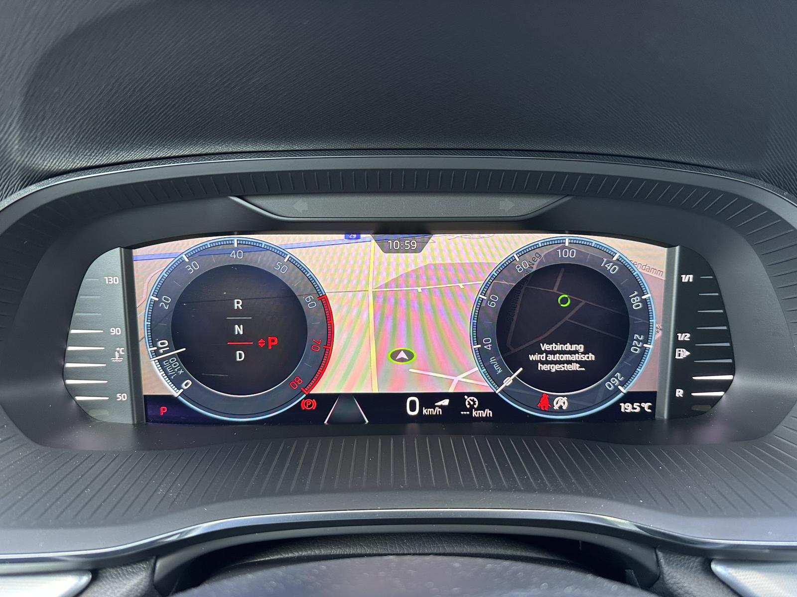 Skoda Octavia Combi 2.0 TSI DSG 4x4 Style NAV+LED+AHK