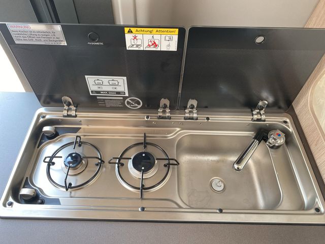 Bürstner Lineo C 590 AT  *Sonderpreis*