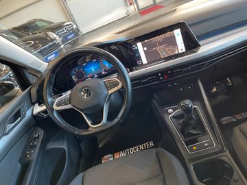 Volkswagen Golf VIII Lim. Life *FAHRSCHULAUTO*LED*AHK*ACC*