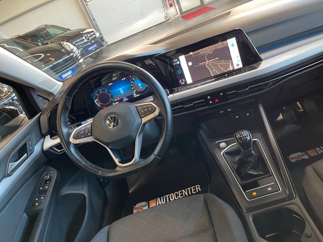 Volkswagen Golf VIII Lim. Life *FAHRSCHULAUTO*LED*AHK*ACC*