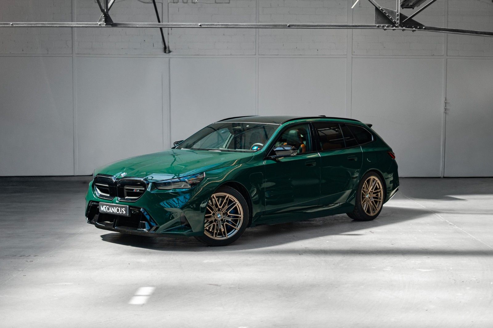 BMW M5 Touring Basis