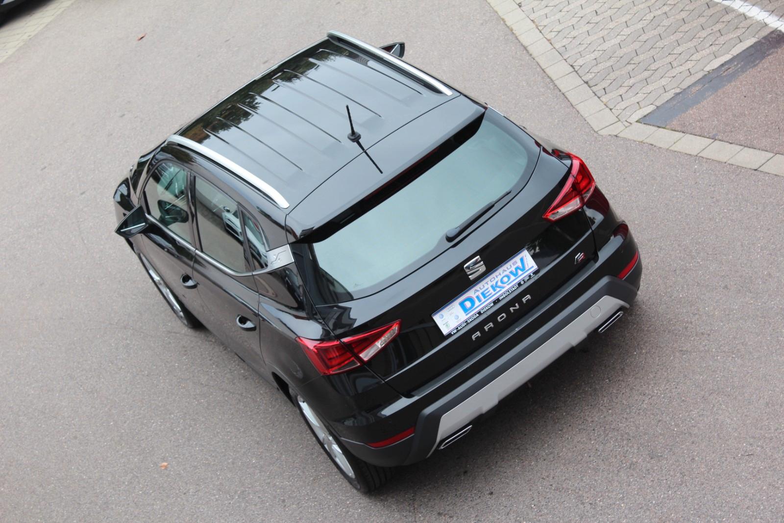 Seat Arona FR/Sportpaket/AHK/SHZ/PDC Kamera Garantie