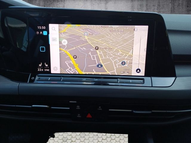 Golf 1.5 eTSI Style DSG/AHK/SHZ/LED/NAVI/KLIMA/E