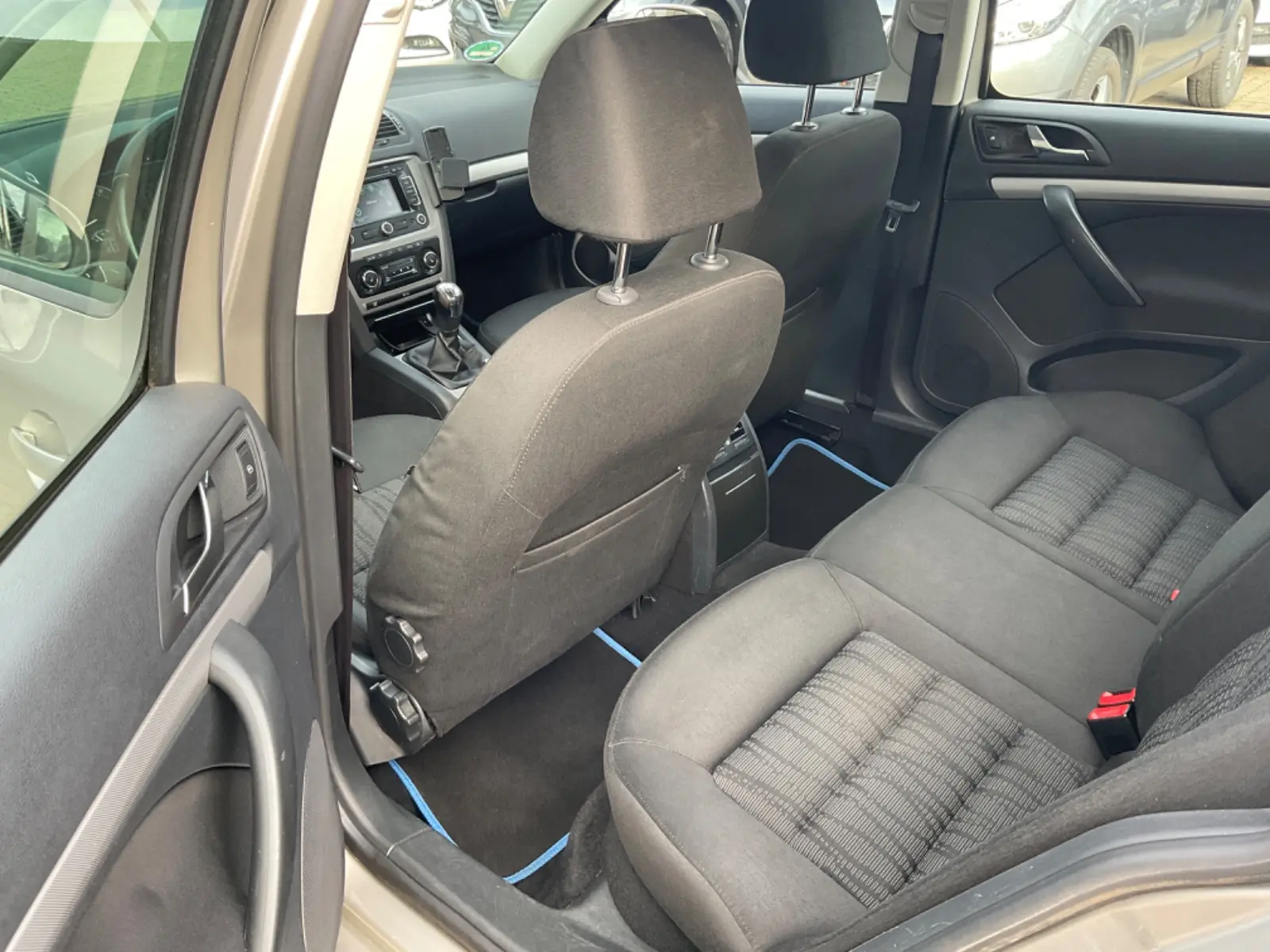 Skoda Octavia 2009 — photo 10