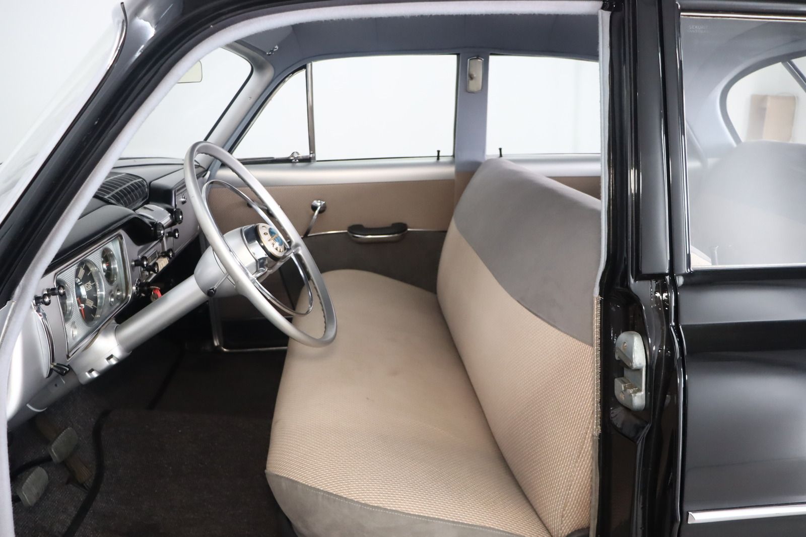 Fahrzeugabbildung Opel Kapitän 54