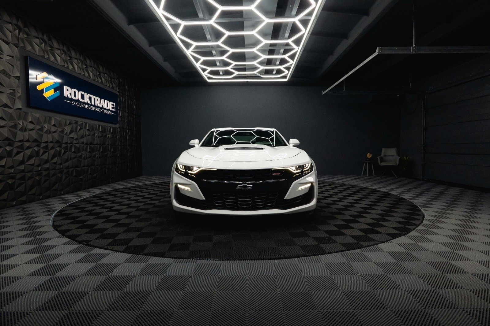 Fahrzeugabbildung Chevrolet Camaro 6.2 SS Coupe RS Performance *CarPlay*LED*