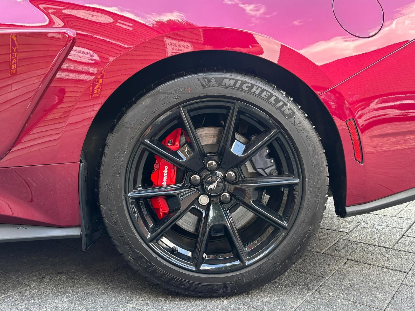 Ford Mustang 5.0 V8 Fastback GT Klappe LED ACC Brembo