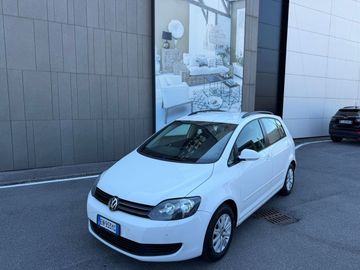 Volkswagen Golf - 2