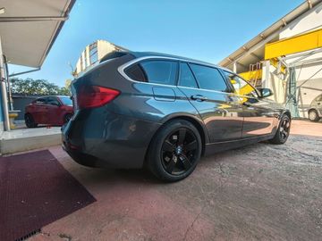 BMW 320 - 5