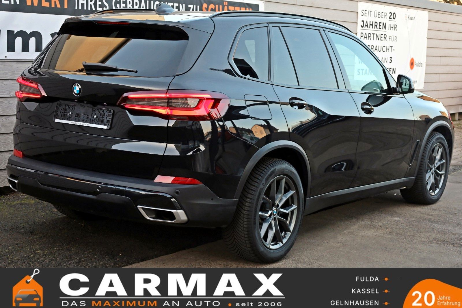 Fahrzeugabbildung BMW X5 xDrive 30d Leder,Navi,LED,PanDach,HeadUp,360°