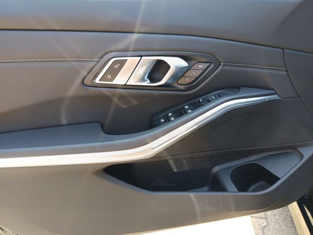 BMW 320, 2021 — 16