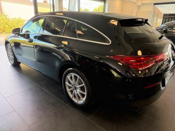 Mercedes CLA 250 Shooting Brake - 3