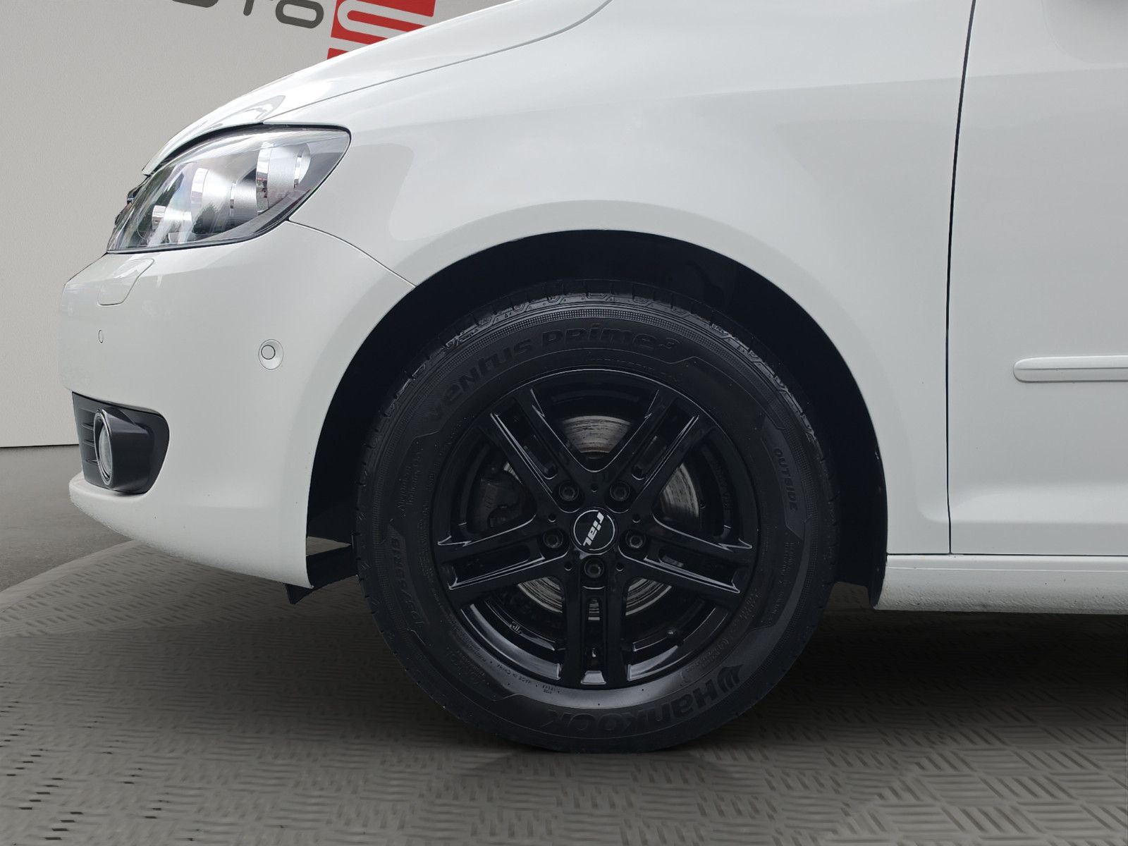 Fahrzeugabbildung Volkswagen Golf Plus VI Team AUTOMATIK STEUERKETT TÜV NEU