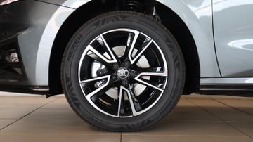 Skoda Fabia - 12