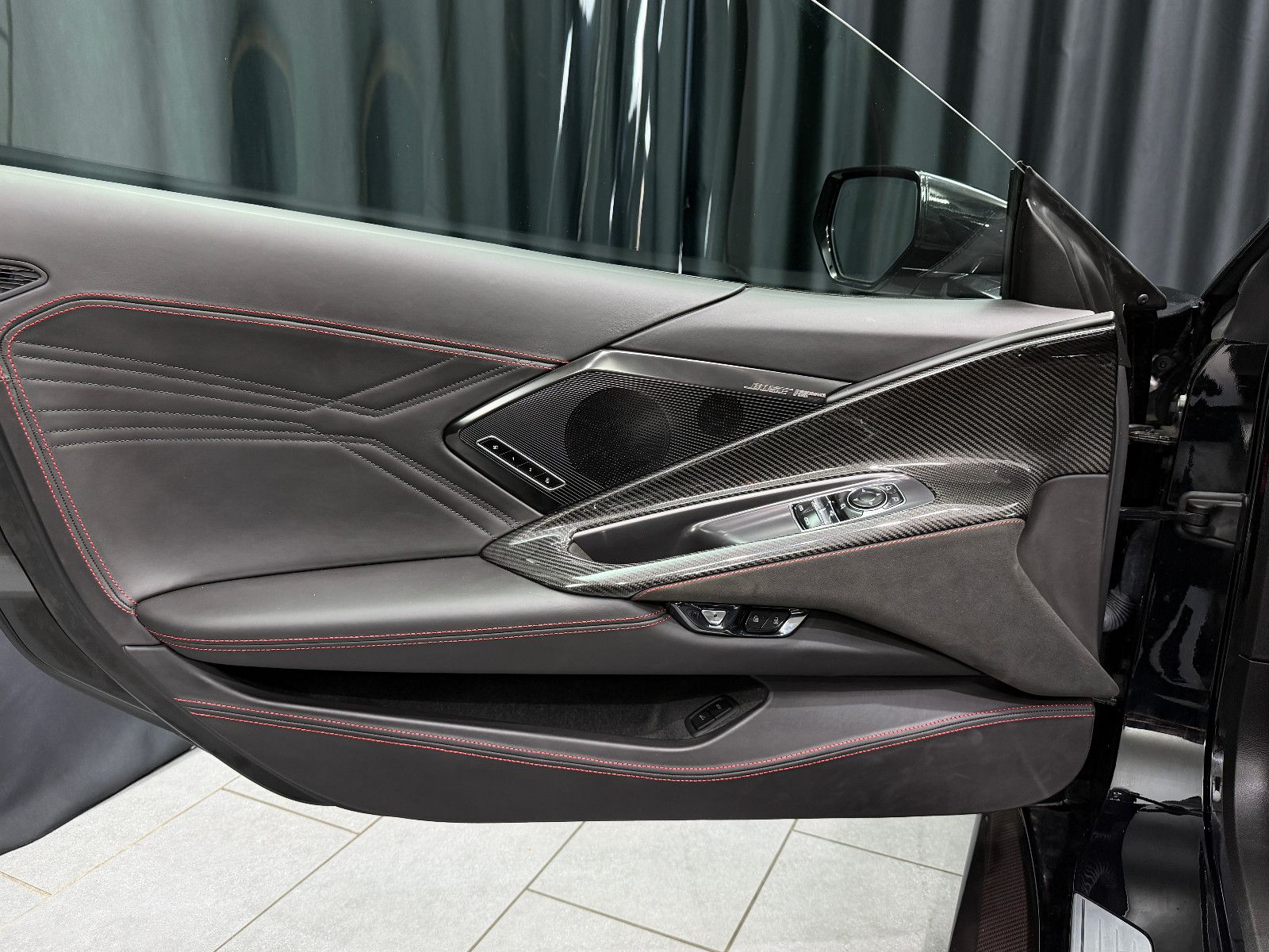Fahrzeugabbildung Corvette Z06 C8 Z7 PAKET|TARGA|KERAMIK|CARBON|LIFT|3LZ