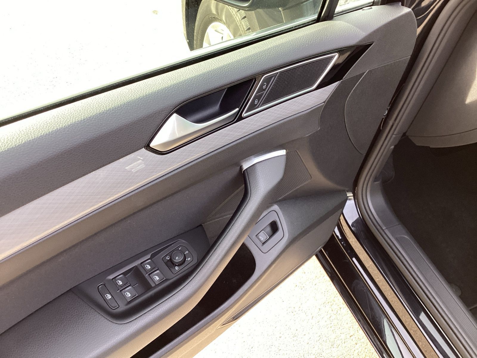 Volkswagen Passat - Bild 17