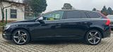 Volvo V60 Kombi Momentum R Designe,Xenon,LED,Shz,PDC - Volvo V60 aus 2015