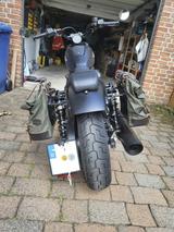 Harley-Davidson Nighster Special mit Umbau - HARLEY-DAVIDSON NAKED BIKE